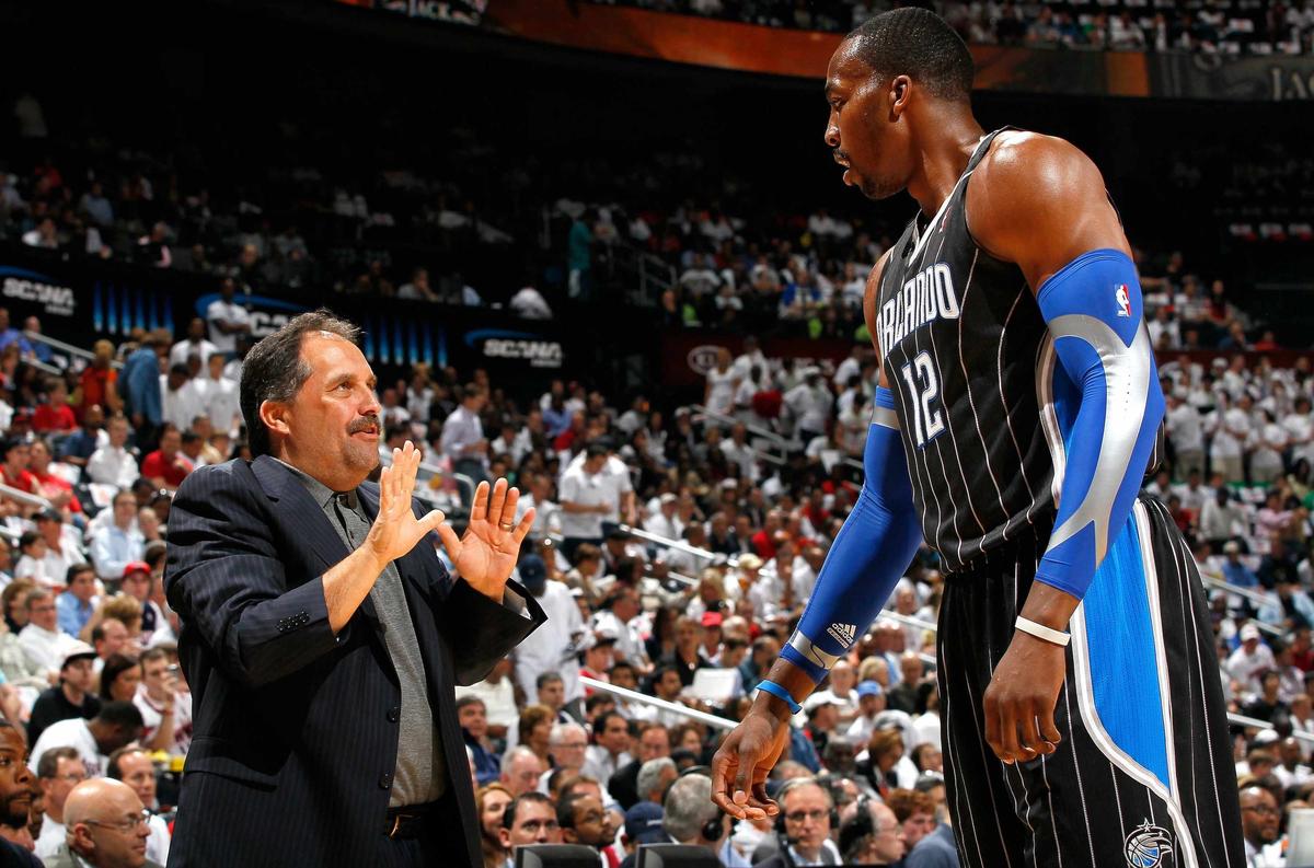 米兰达：很少有人能和斯帕莱蒂关系好，他的为人我还是不说了（米兰达：与斯帕莱蒂相处并不容易，其人品我不予置评）