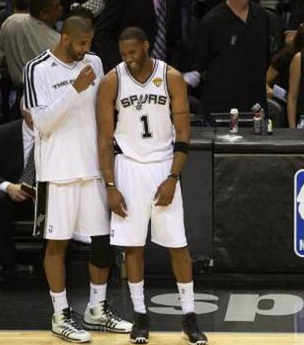 中国U20女足1-2不敌英格兰U20女足，吴佳璇破门（中国U20女足1-2负英格兰U20女足，吴佳璇建功）